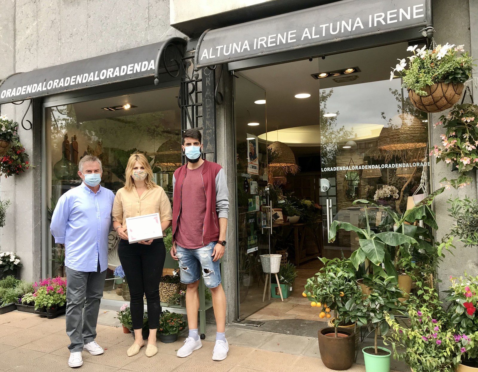 25 urtez bertako merkataritza bultzatzen