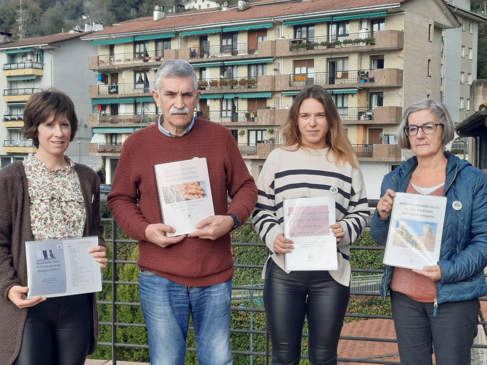 Adinekoen bizi-kalitatearen hobekuntzan eragiten jarraitzeko bakarrik bizi diren 65 urtetik gorakoen artean ikerketa egingo da