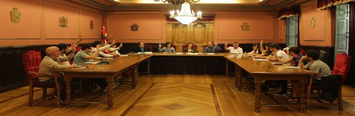 Agintaldi berriko udal antolaketa zehaztu zuten atzoko ohiko plenoan