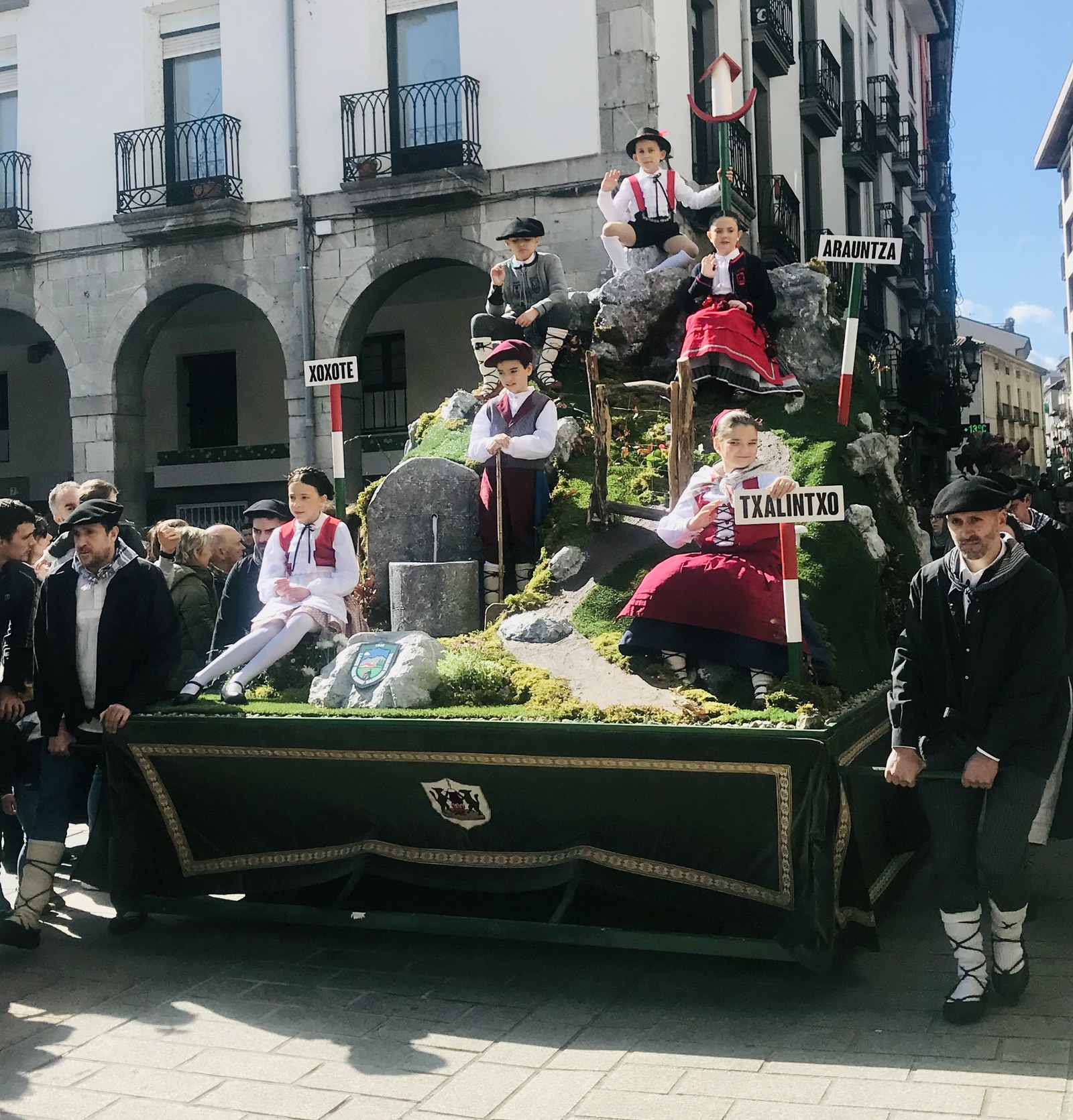 Aitor Exposito azpeitiarrak egingo du San Sebastian Eguneko karroza