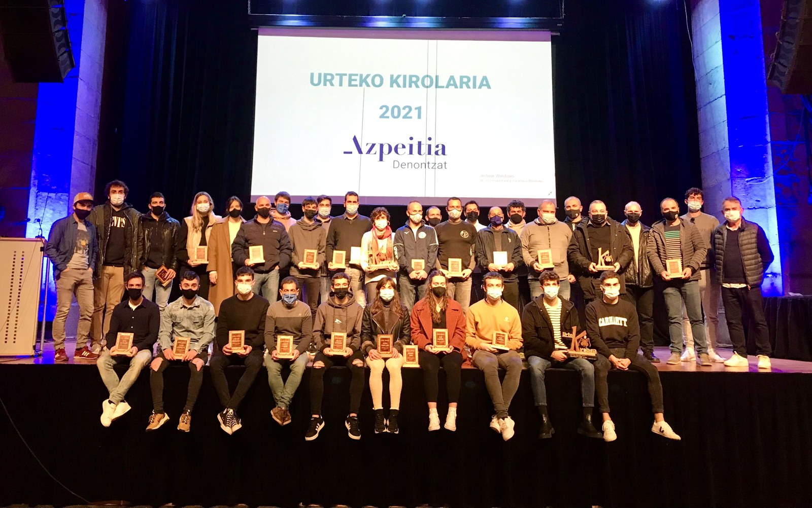 Alaia Juaristi, Iraurgi saskibaloiko gizonezkoen taldea eta Xanti Merino hautatu dituzte Urteko Kirolari