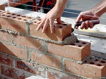 Aldi baterako bi igeltsero kontratatuko ditu Udalak, Lanbideren bidez