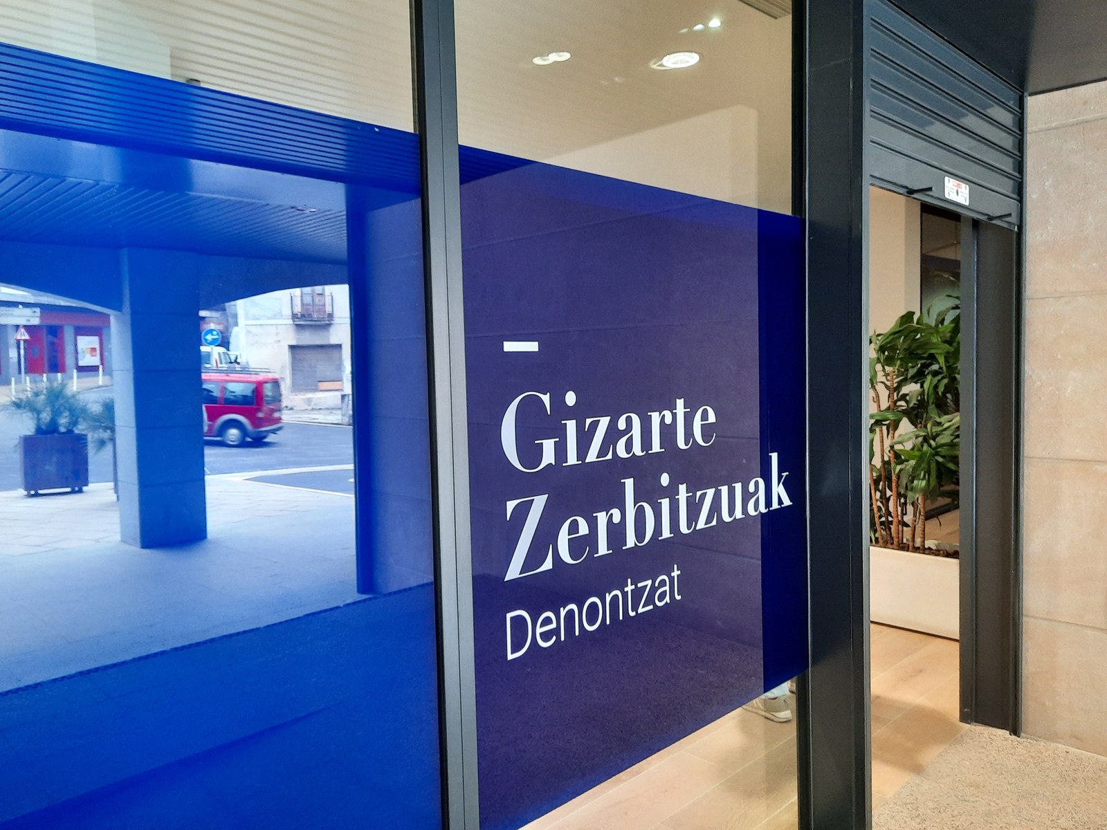 Astelehenean inauguratu eta ate irekiak izango dira Gizarte Zerbitzuen Bulego berrian