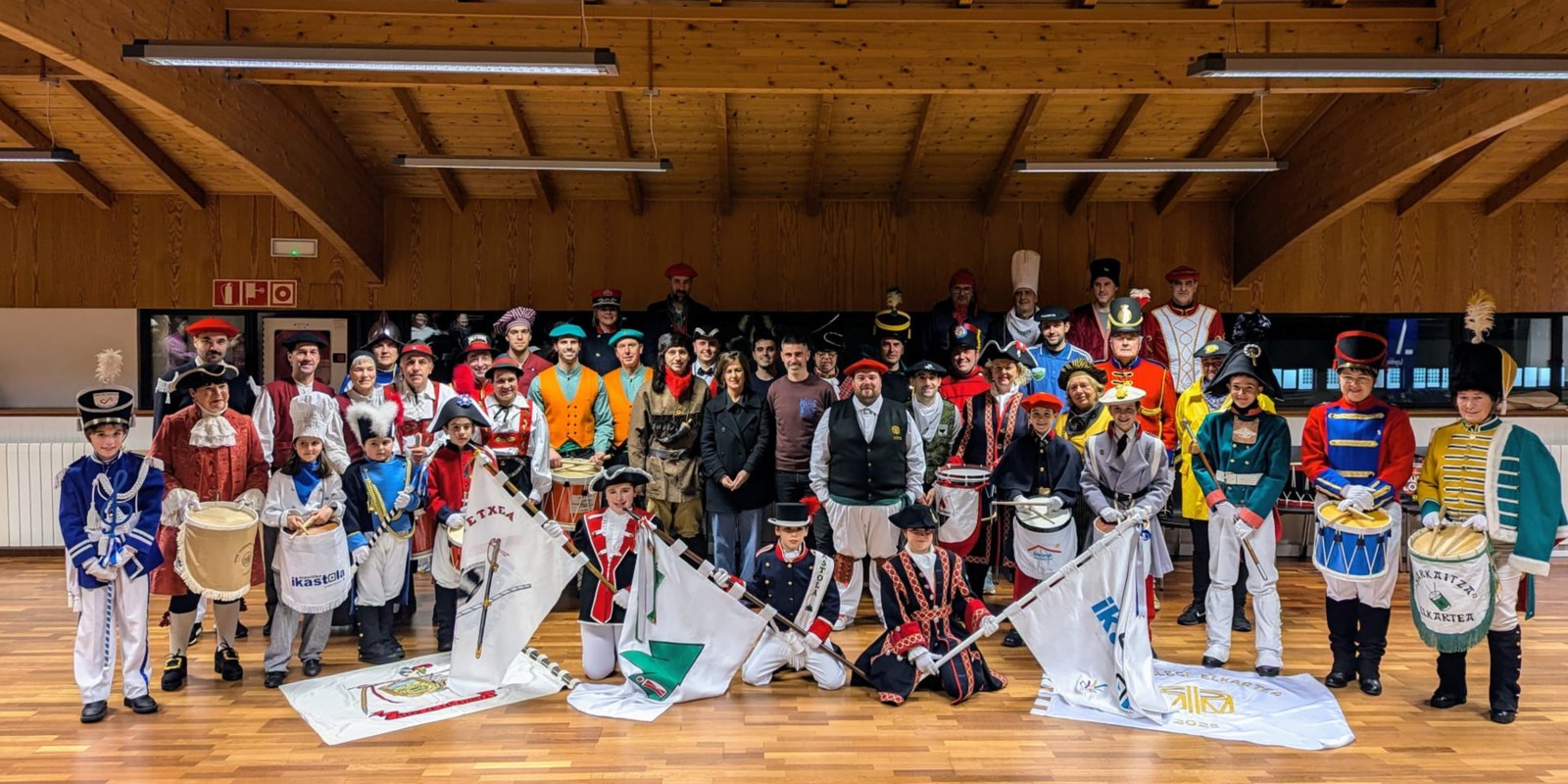 Aurkezpena eginda, festa giroaren intentsitatea gorantz