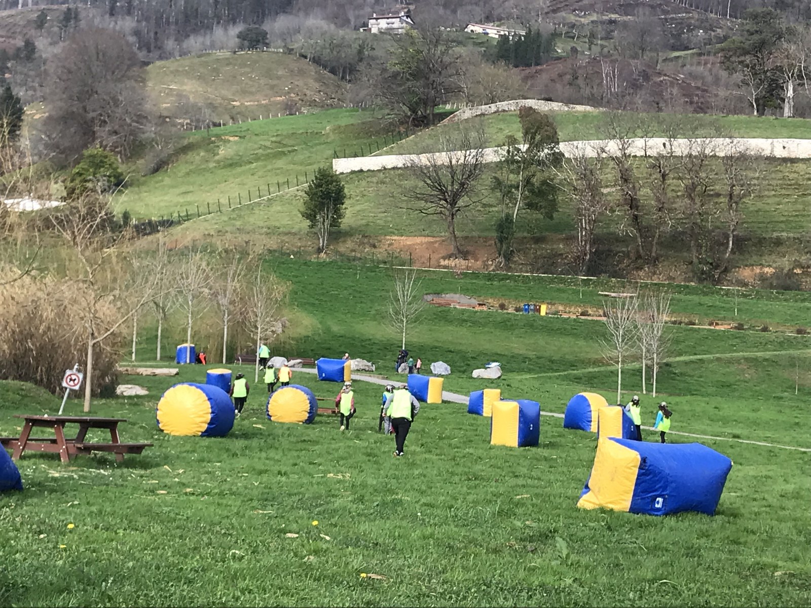 Aurrera doaz Gabonetako ekintzak