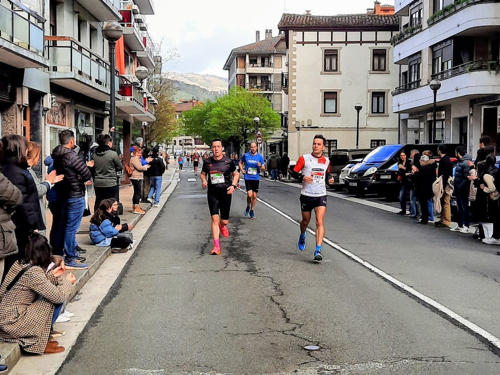 Autobus zerbitzuan eta trafikoan eragina izango du Azkoitia-Azpeitia lasterketak