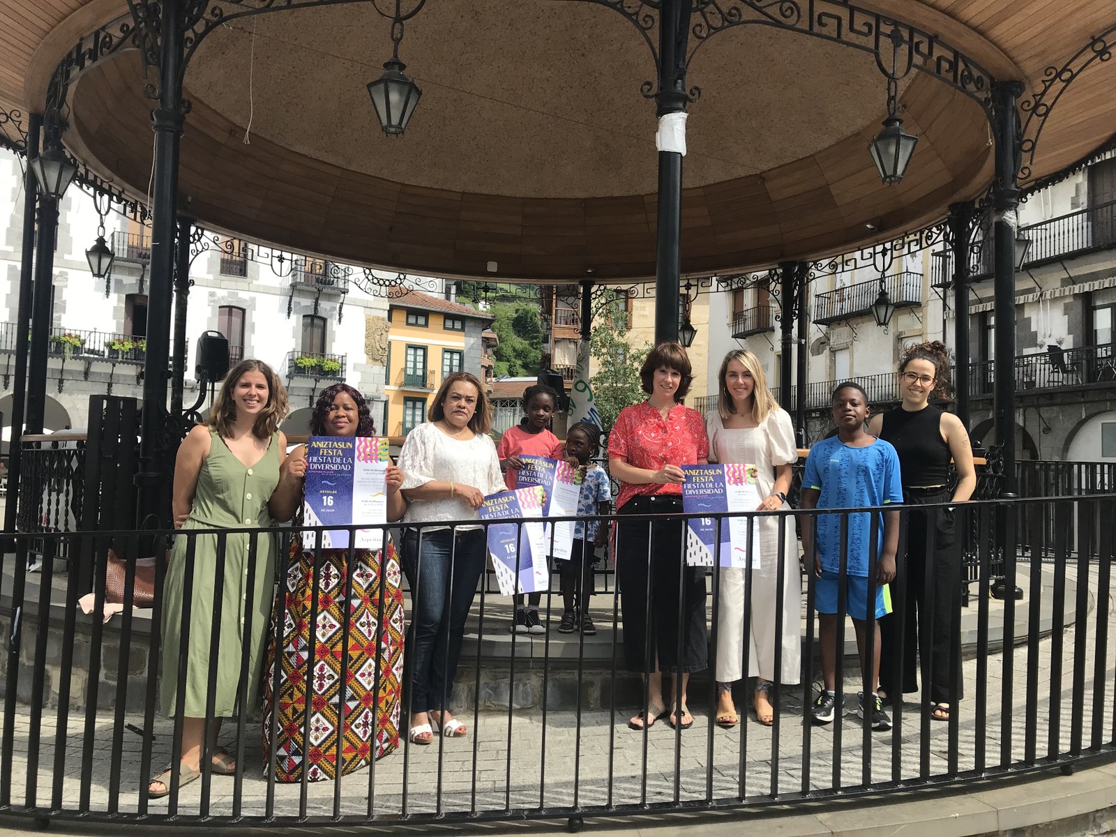 Azpeitiko aniztasunak plaza hartuta emango zaie hasiera festei