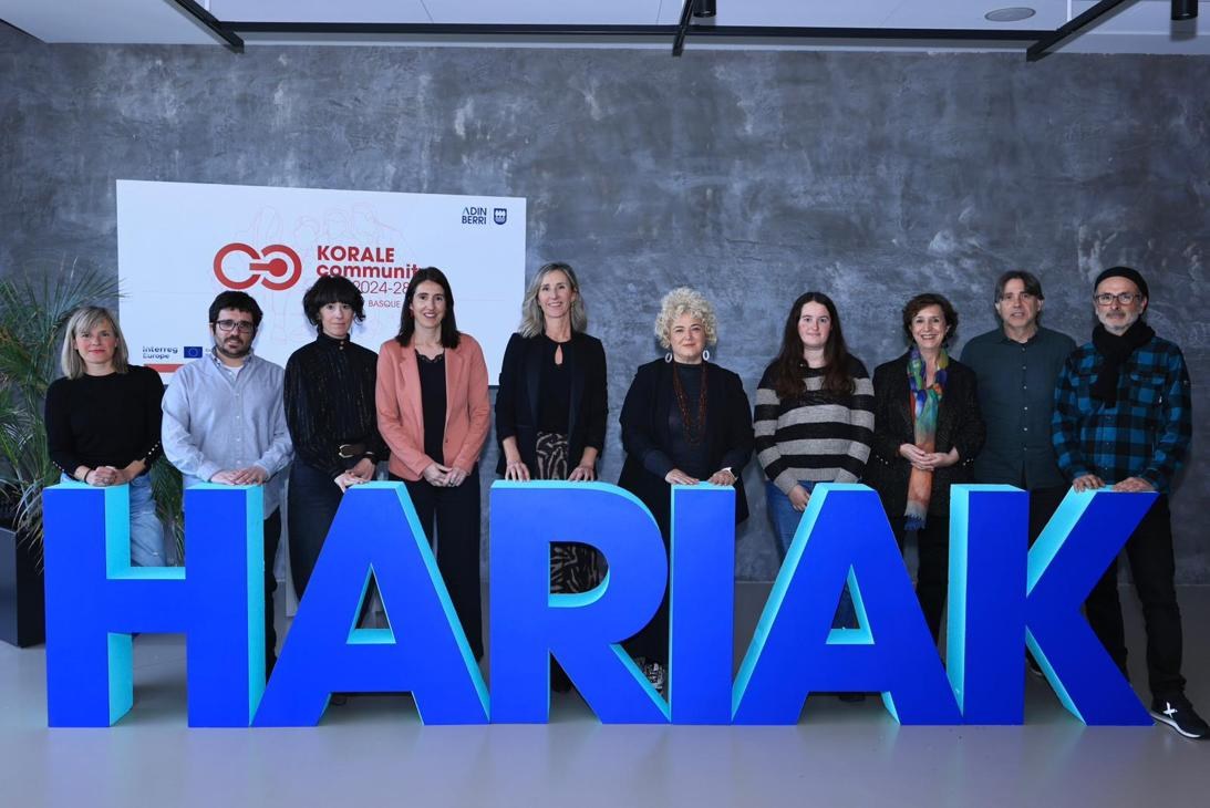 Azpeitiko esperientzia, Adinberri-Hariak programaren topaketan