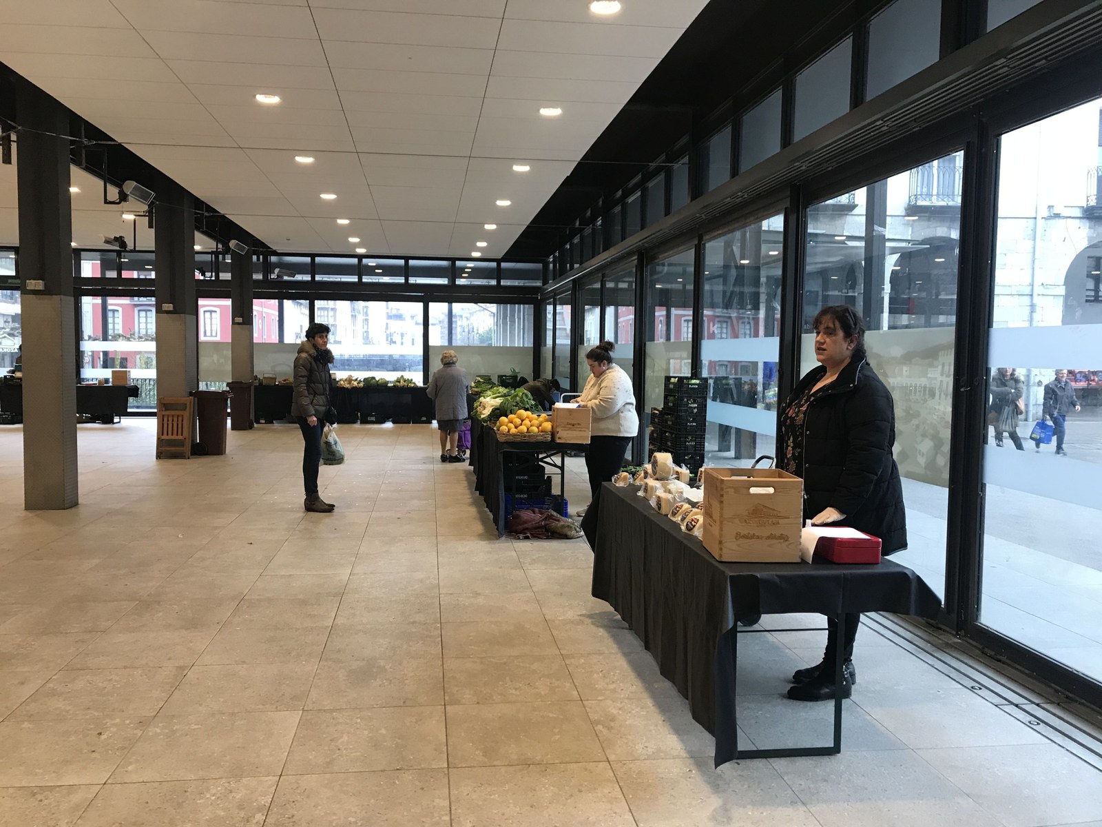 Baserritarren postuak mantentzea erabaki du udalak, beharrezko prebentzio neurriak hartuta