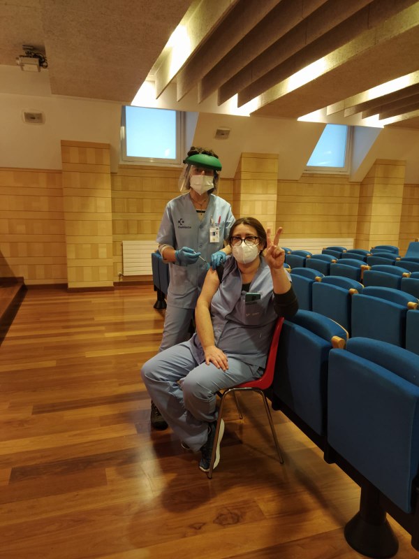 51639889 5a33 4768 808c 7ec472fd1cc3