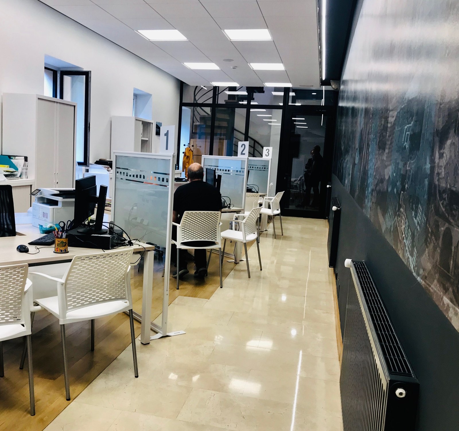 Bihar, larunbata, itxita izango da Herritarren Arreta Zerbitzua