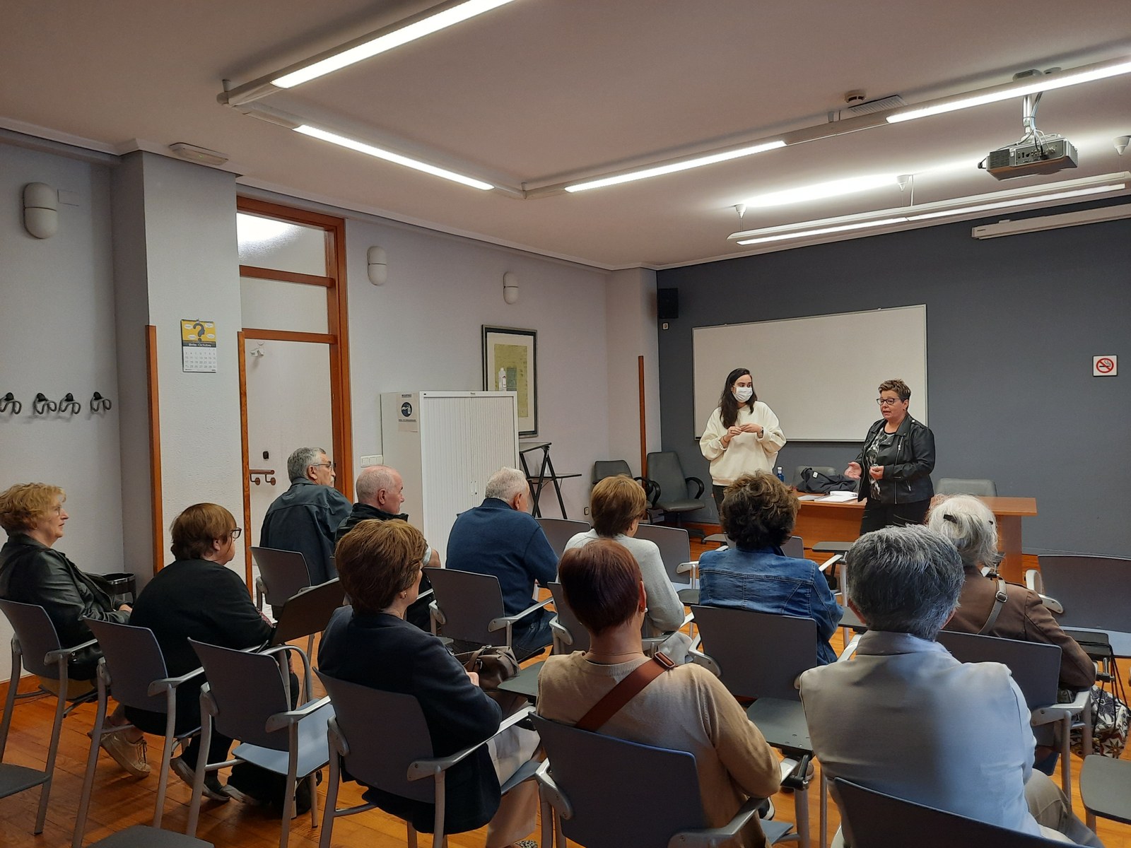 Ekin diote oroimena lantzeko tailerrari