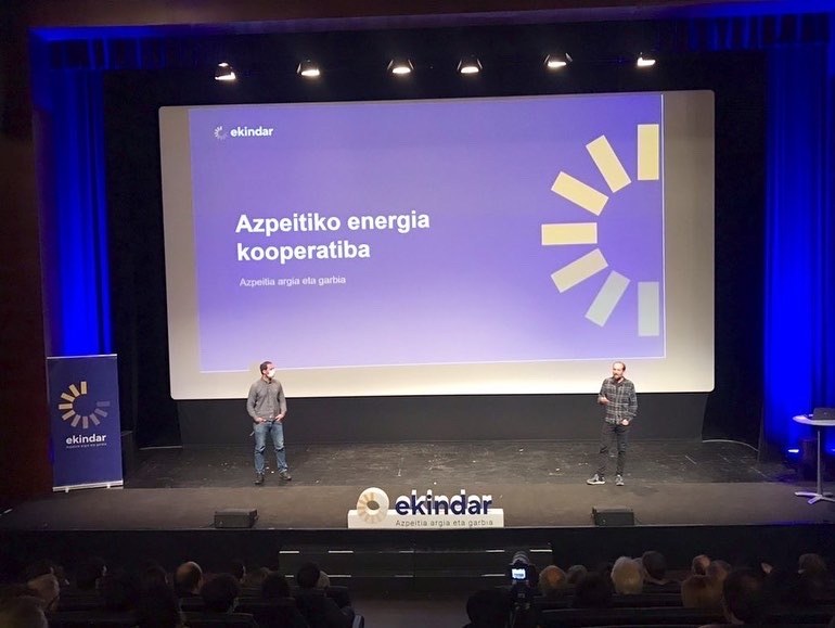 Ekindarren abiapunturako batzarra, bideoan