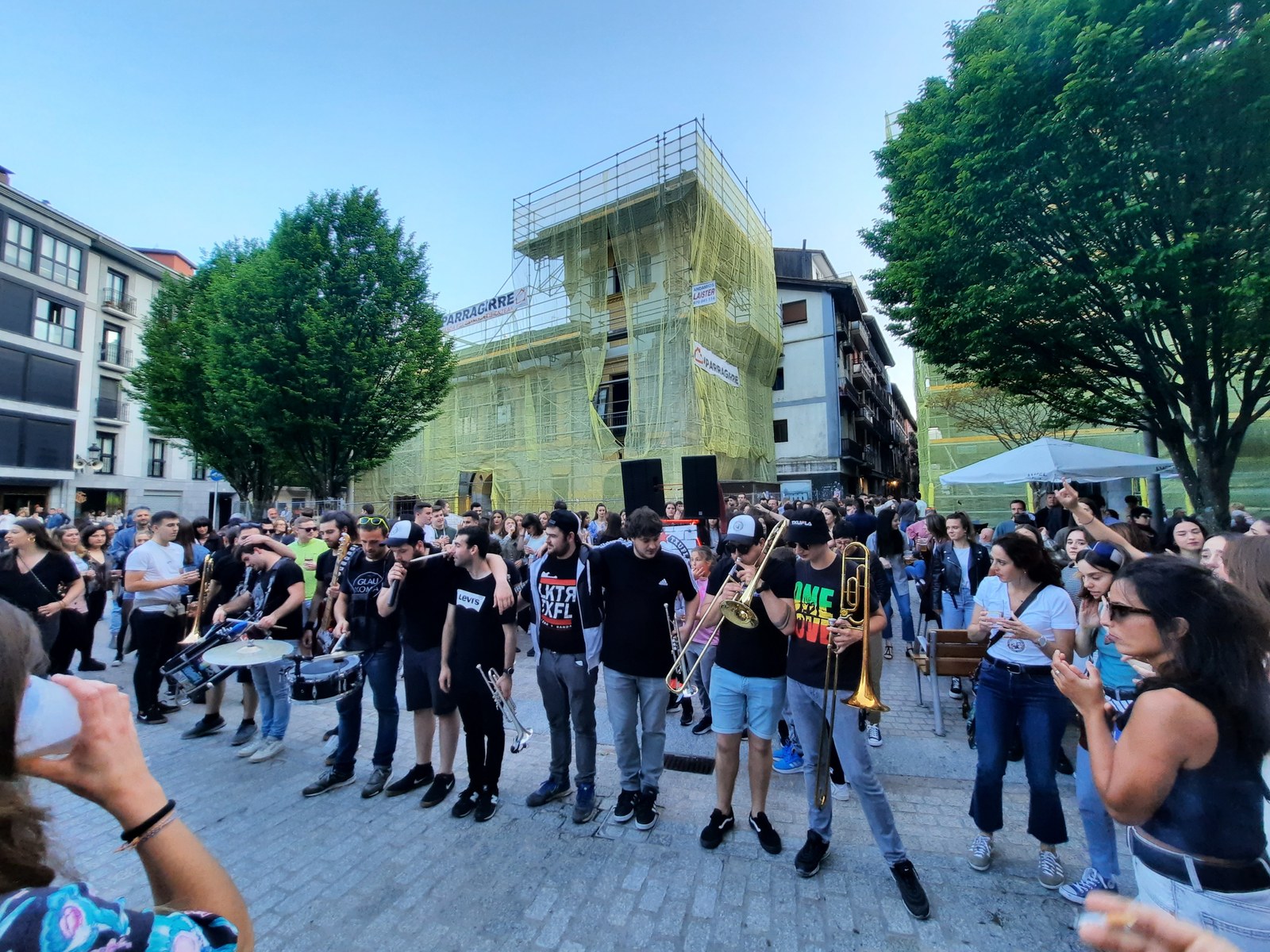 Elektrotxufla garaile Euskal Herriko I.Elektrotxaranga lehiaketan