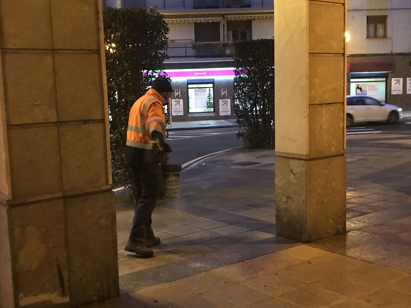 Elurrak eta izotzak sortzen dituen arazoei erantzuteko neurriak hartu ditu Udalak