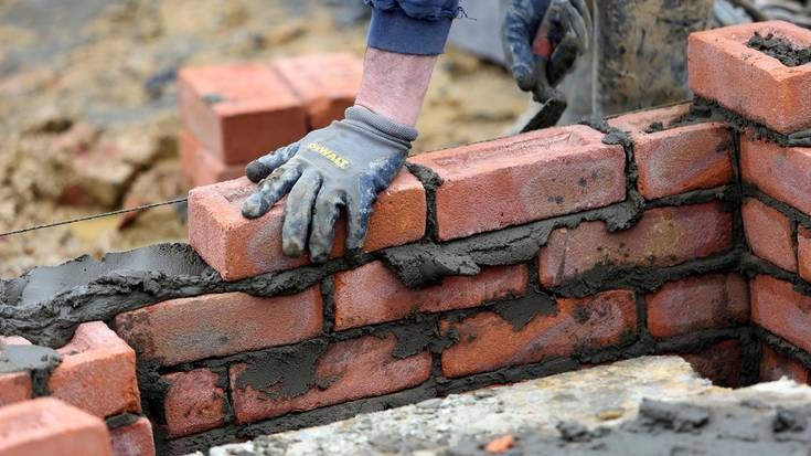 Eraikuntza sektorearen inguruko formazioa eskainiko da, langabetuak laneratzeko helburuz