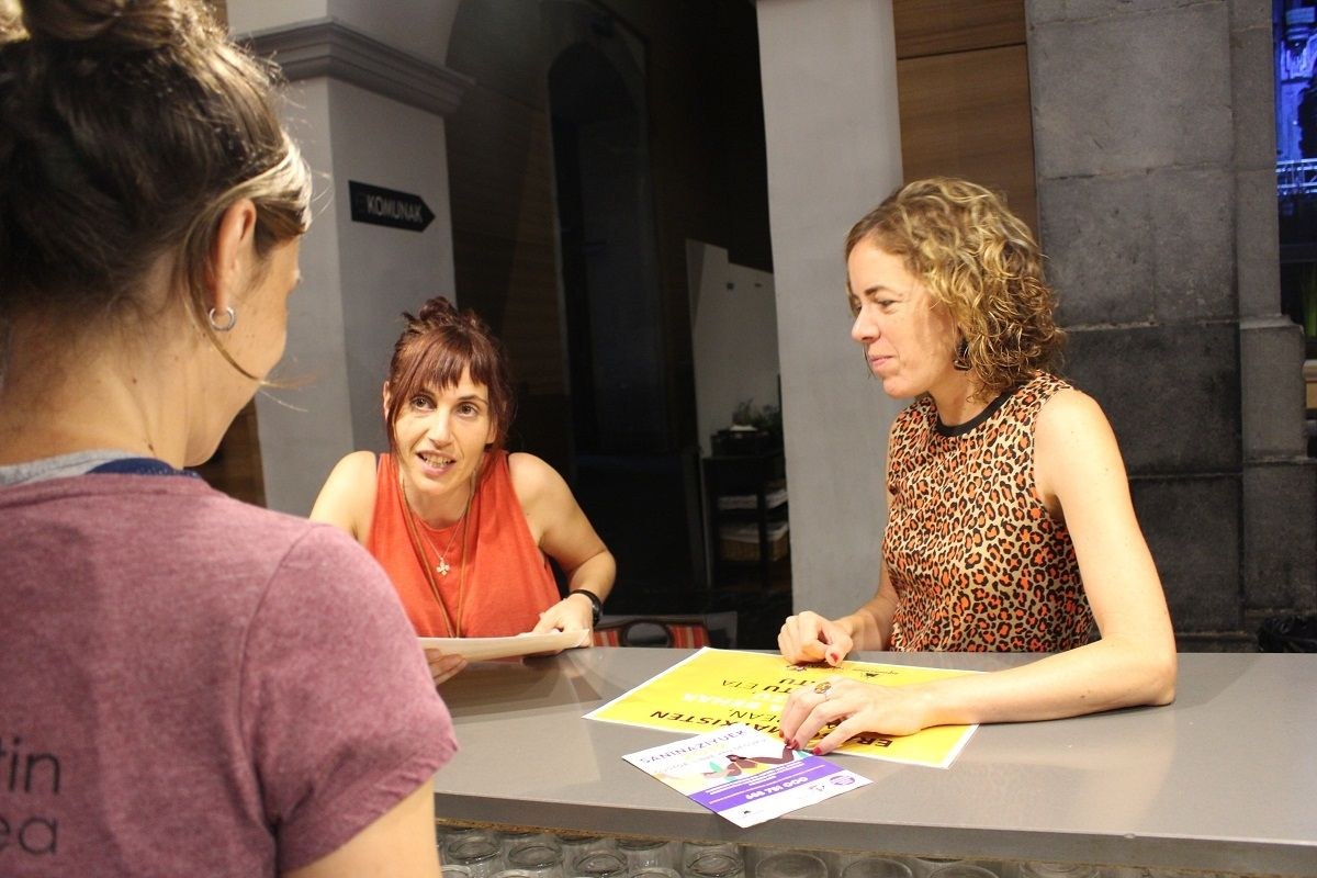 Eraso matxistarik gabeko saninazioak izateko, elkarrekin lanean