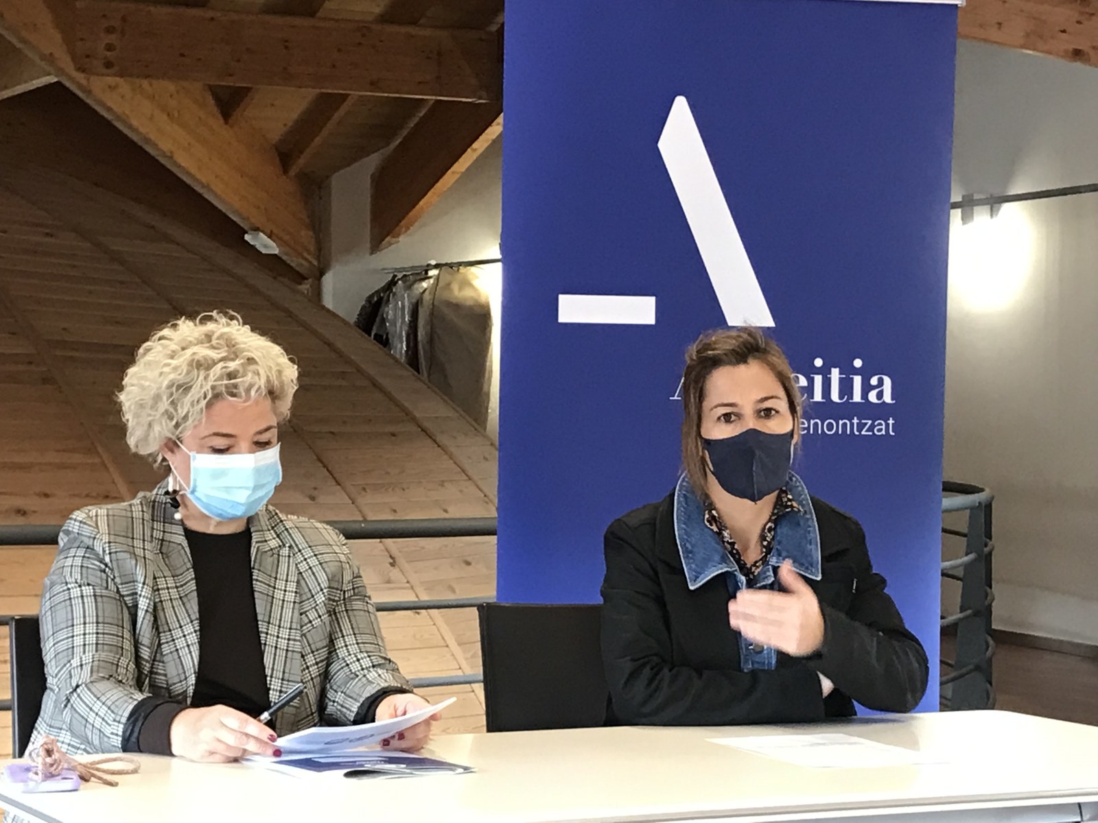 Etxean zainduak izatea nahi duten mendeko eta adineko azpeitiarrentzat zerbitzu integrala jarri da abian