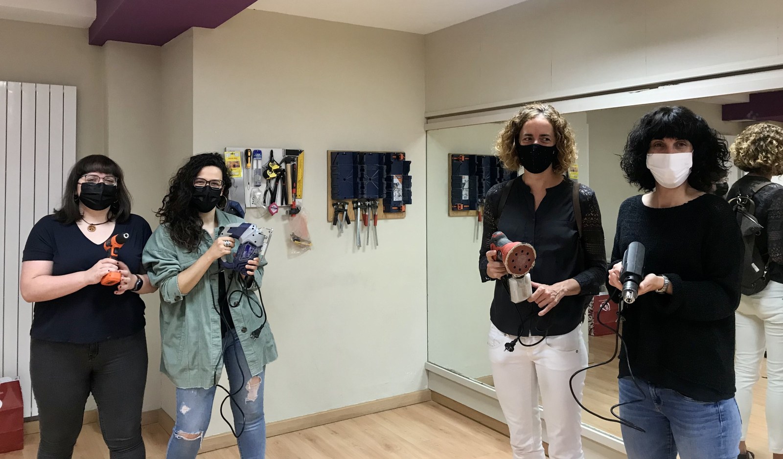 Etxeko obra txikietarako erreminten mailegutza zerbitzua jarri da abian