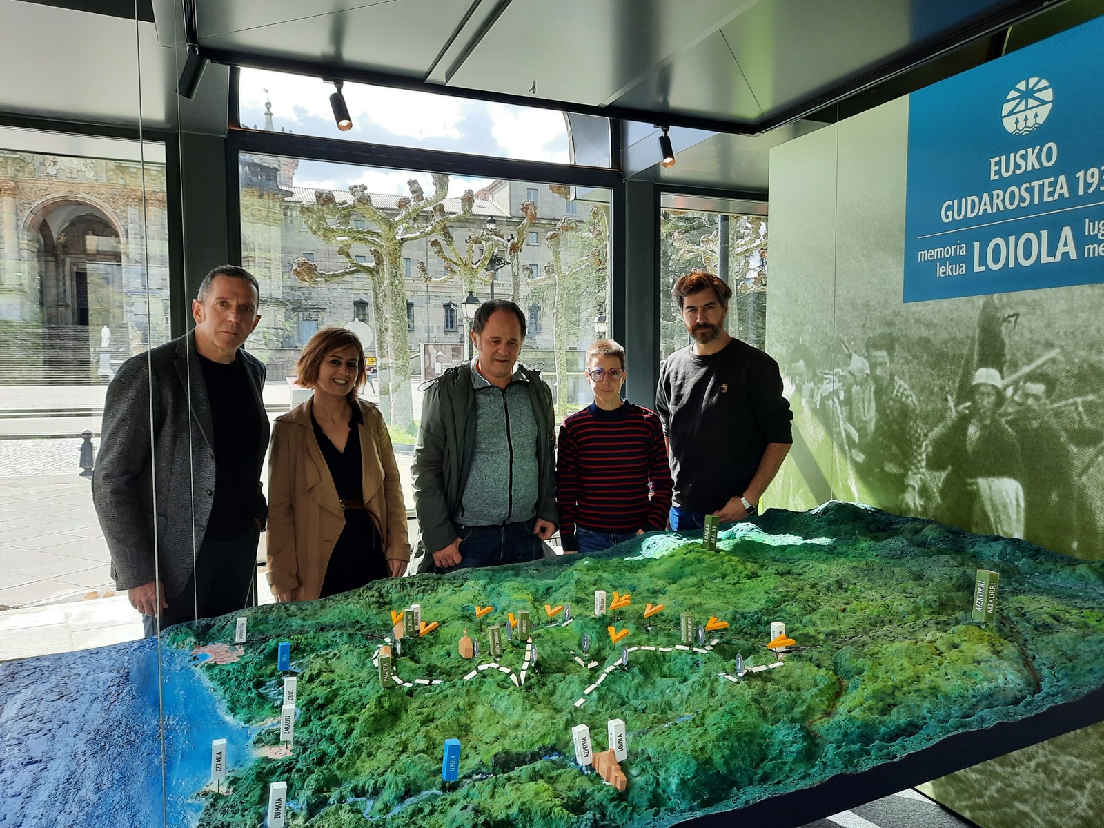 Eusko Gudarostearen  oroimenerako gunea museofrafikoa, Loiolan, ikusgai