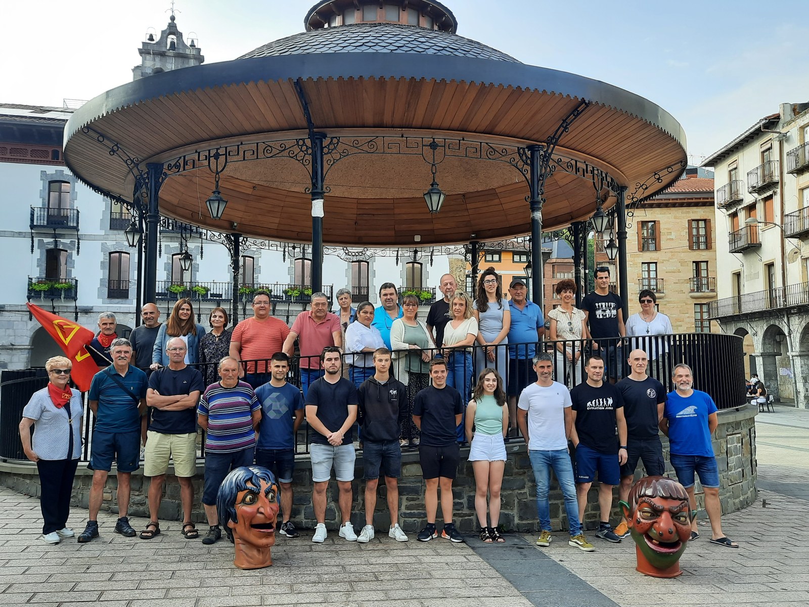 Festa lehertzeko prest da Azpeitia
