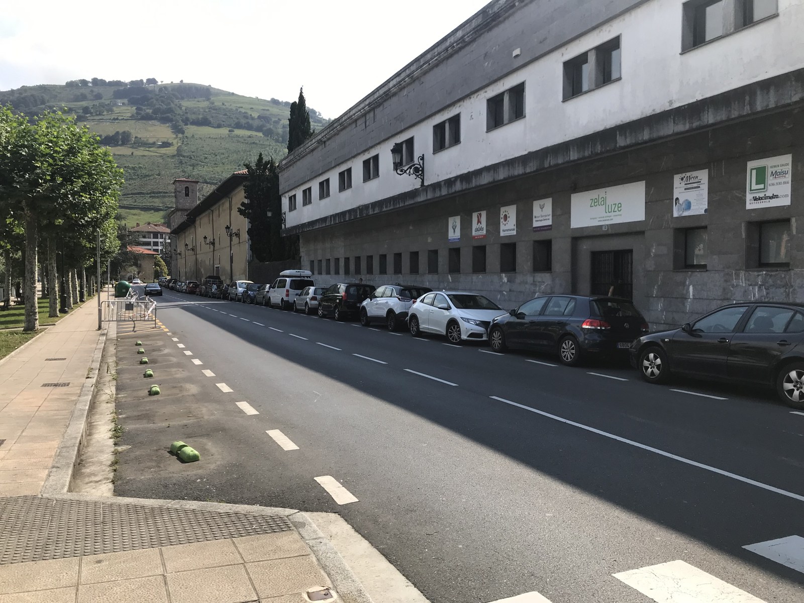 Festak direla eta trafiko eta aparkalekuetan aldaketak izango dira