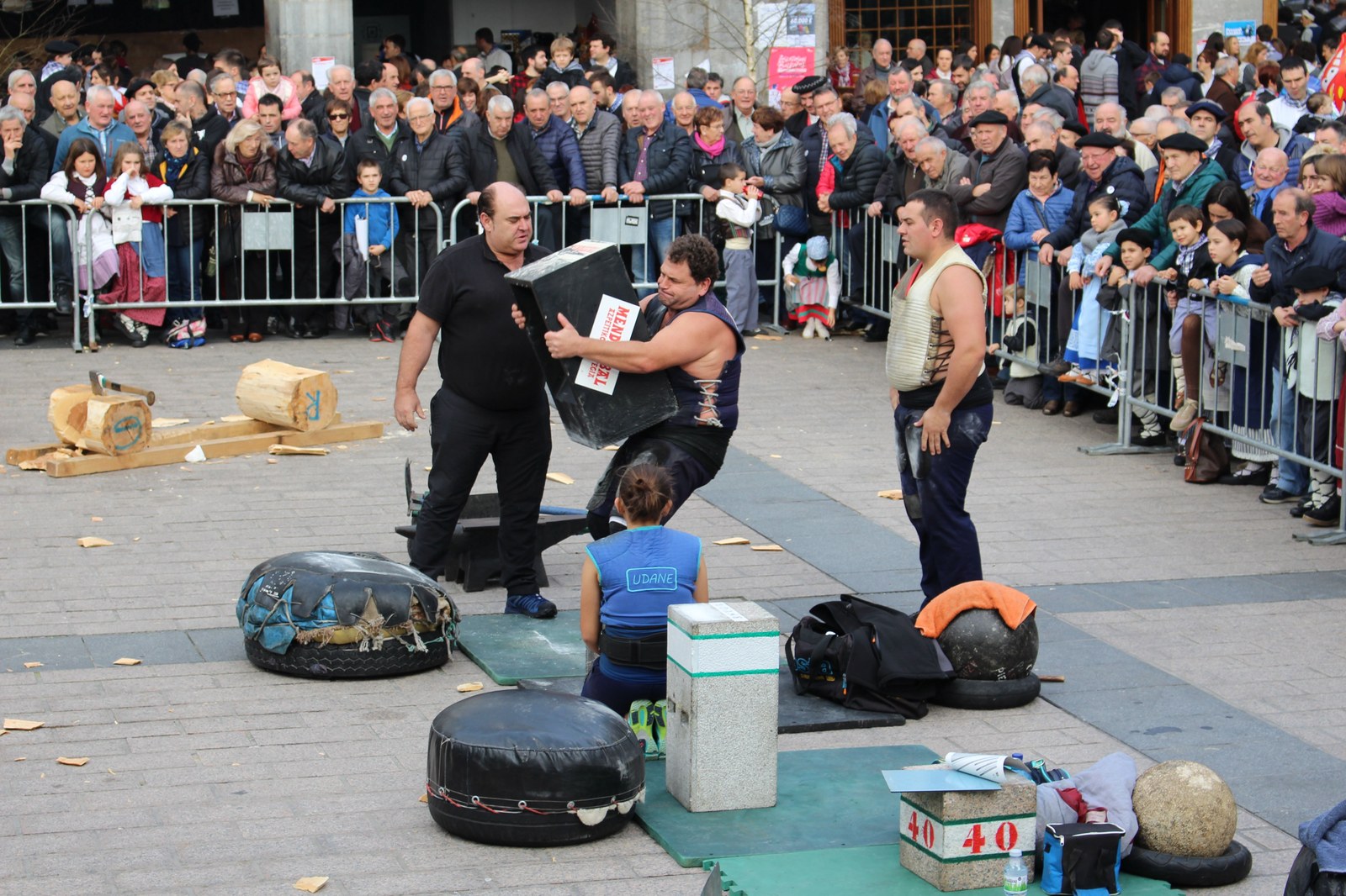 Festetako ekintzarik ez santotomasetan ere