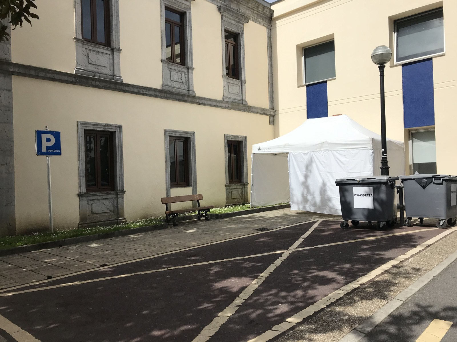 Getariako fokoarekin lotutako Covid-19 positibo bat, herrian