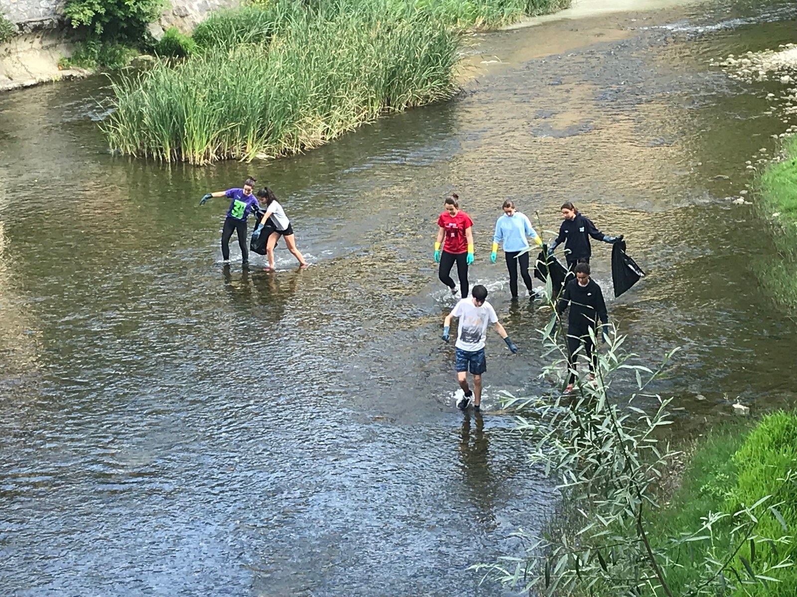 Ibai garbiketa, elkarlanean