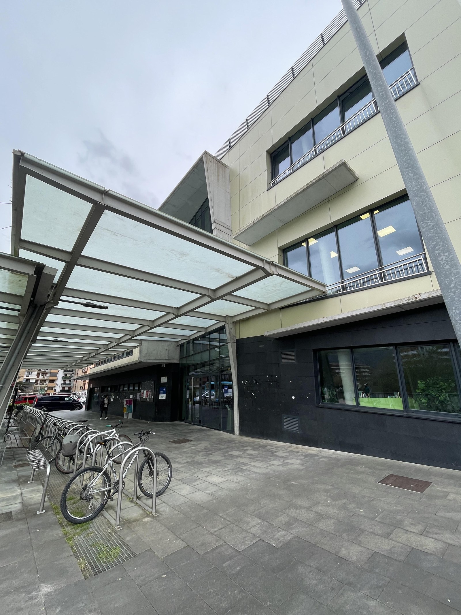 Irailaren 8tik 12ra izango da kirol eta igeriketa ikastaroetan izena emateko epea