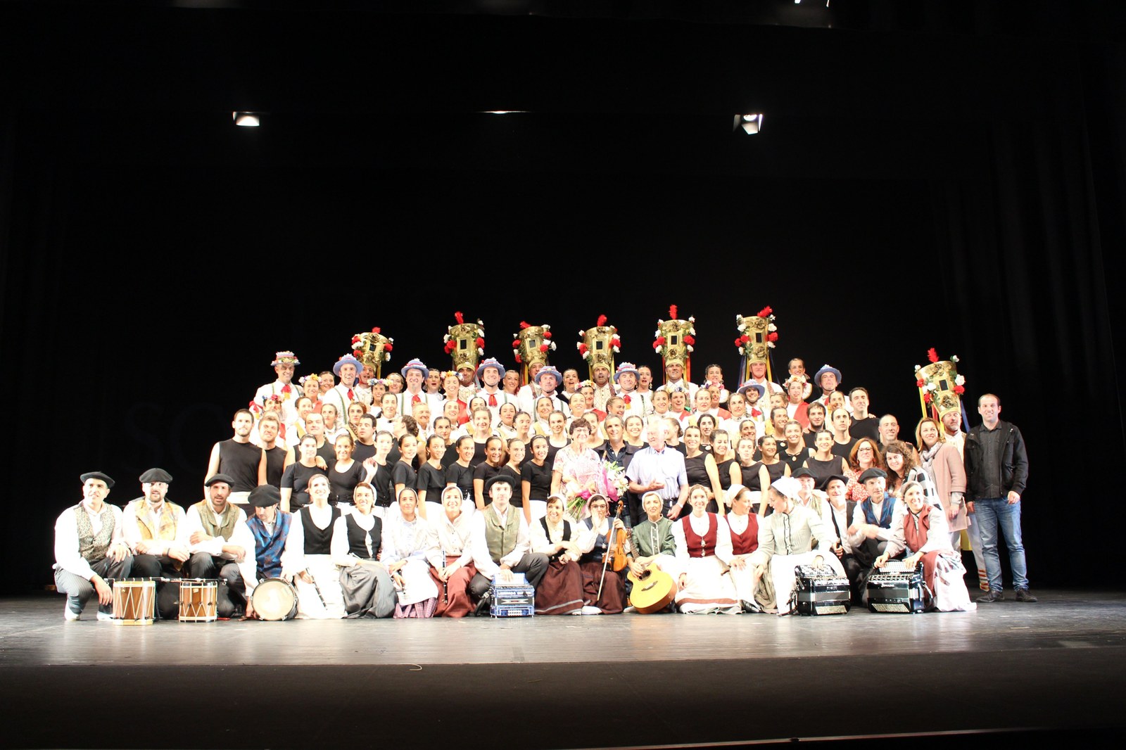 Itsasiren dantza ikuskizunarekin hasiko da, larunbatean, Azpeitia Dantzan