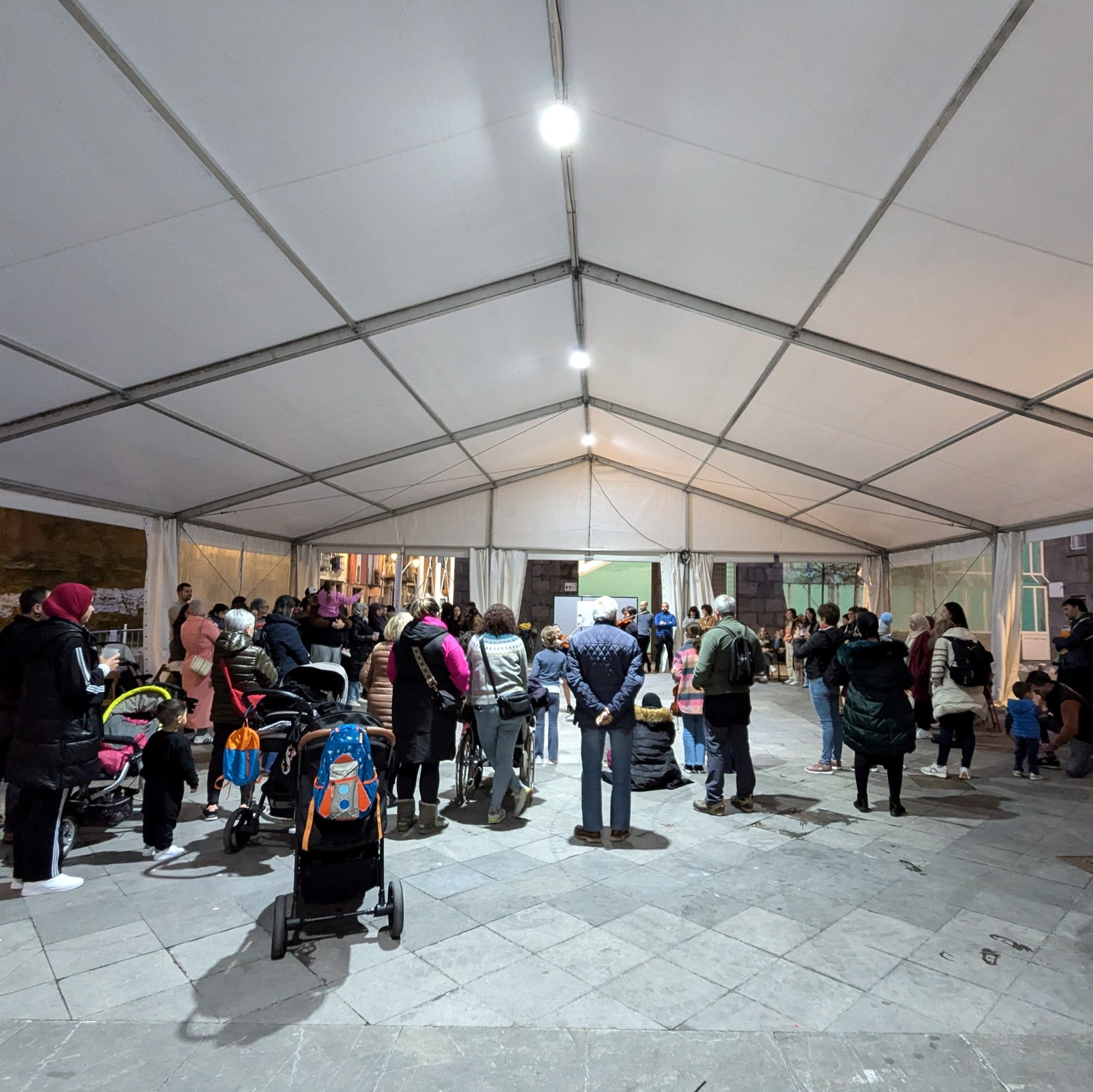 Jasotakoa bueltatzeko arratsaldea, festa giroan