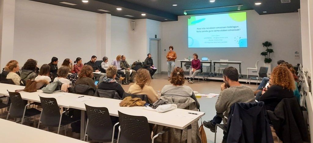 'Jolasaren garrantzia haurren garapenean eta familian' hitzaldia eskainiko da datorren asteazkenean