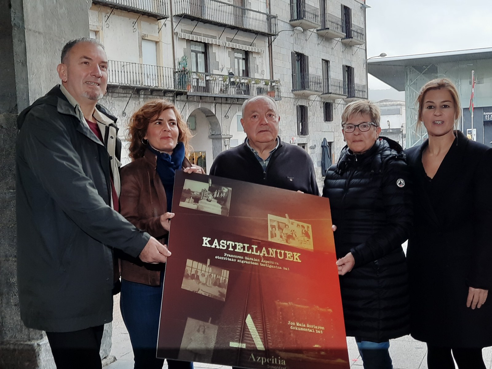 'Kastellanuek' aitortza eta memoria ariketa, aniztasunean beren alea jarri zieten azpeitiarrei