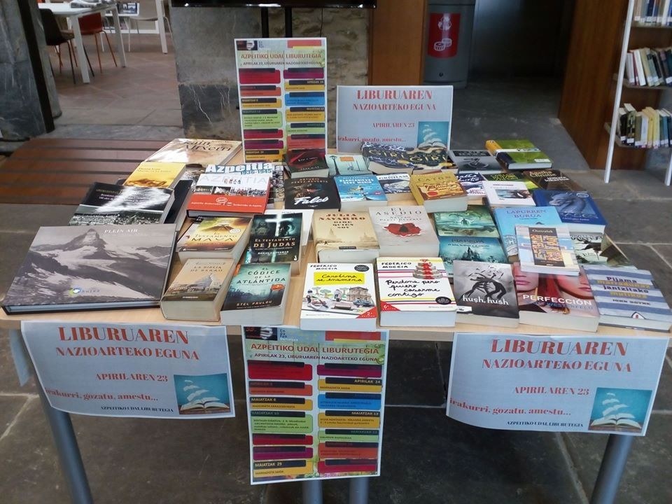 Liburu eta filmen maileguak etxera eramateko ekimena jarri du abian Udal Liburutegiak