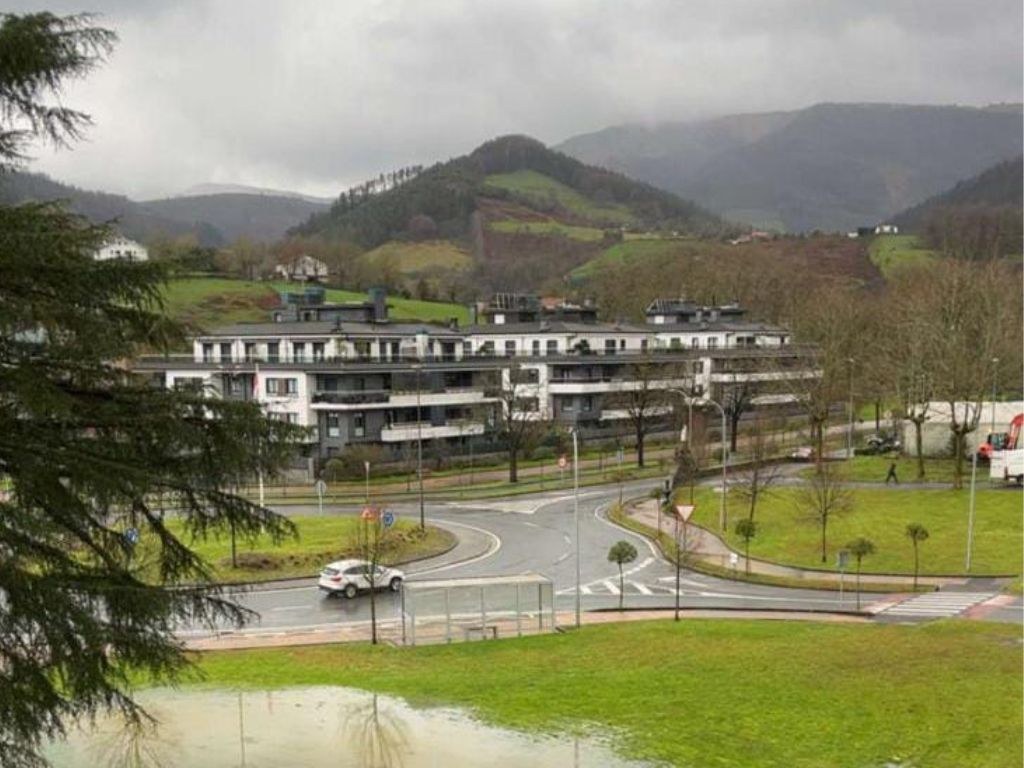 [EGUNERAKETA] Ireki dute Loiolako Ignazio etorbideko biribilgunea