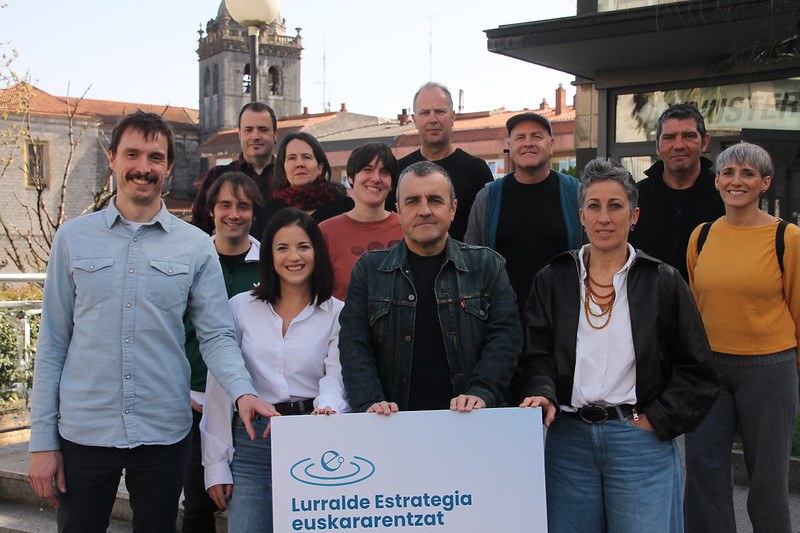 Lurralde Estrategia aukeztu du UEMAk, lurgune euskaldunena euskararen indarberritzearen motorra izan dadin