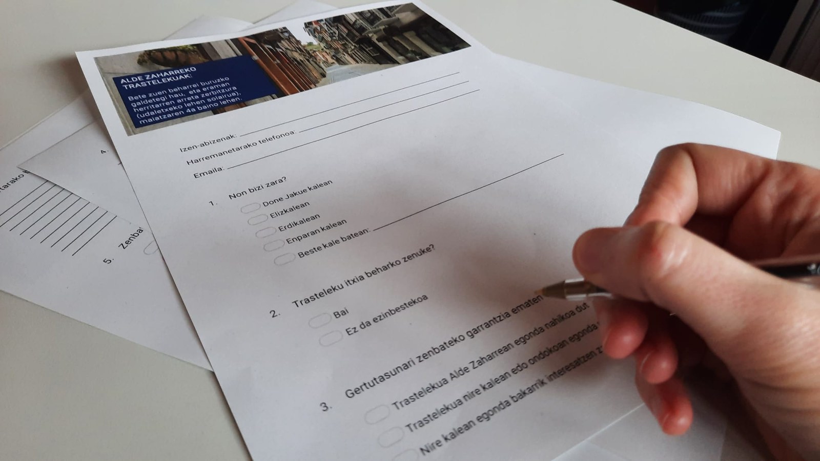 Maiatzaren 4ra arte bete ahal izango dira alde zaharreko trastelekuei buruzko galdetegiak