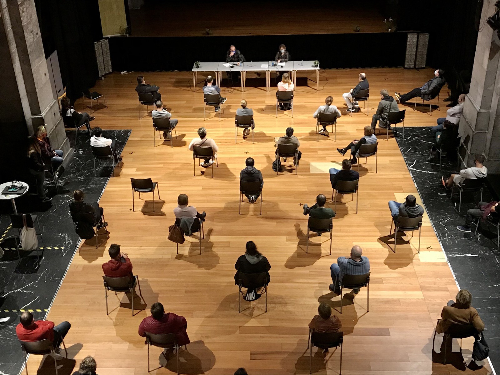 Ostalaritzarekin egindako bileran sektorea babesteko laguntzak iragarri ditu udalak