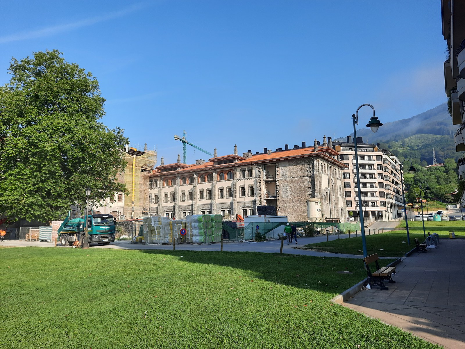 Ostegunetik aurrera itxita izango da ibilgailuentzat esklabetatik Iñaki Azpiazura arteko errepidea