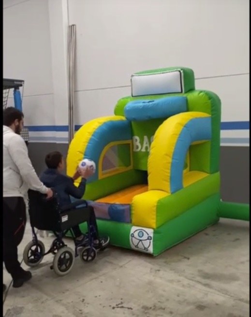 Puzgarri inklusiboak izango dira larunbatean plazan