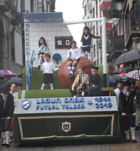 Sansebastian Eguneko karrozarako diseinu proposamenak aurkezteko epea zabalik da azaroaren 30a bitartean