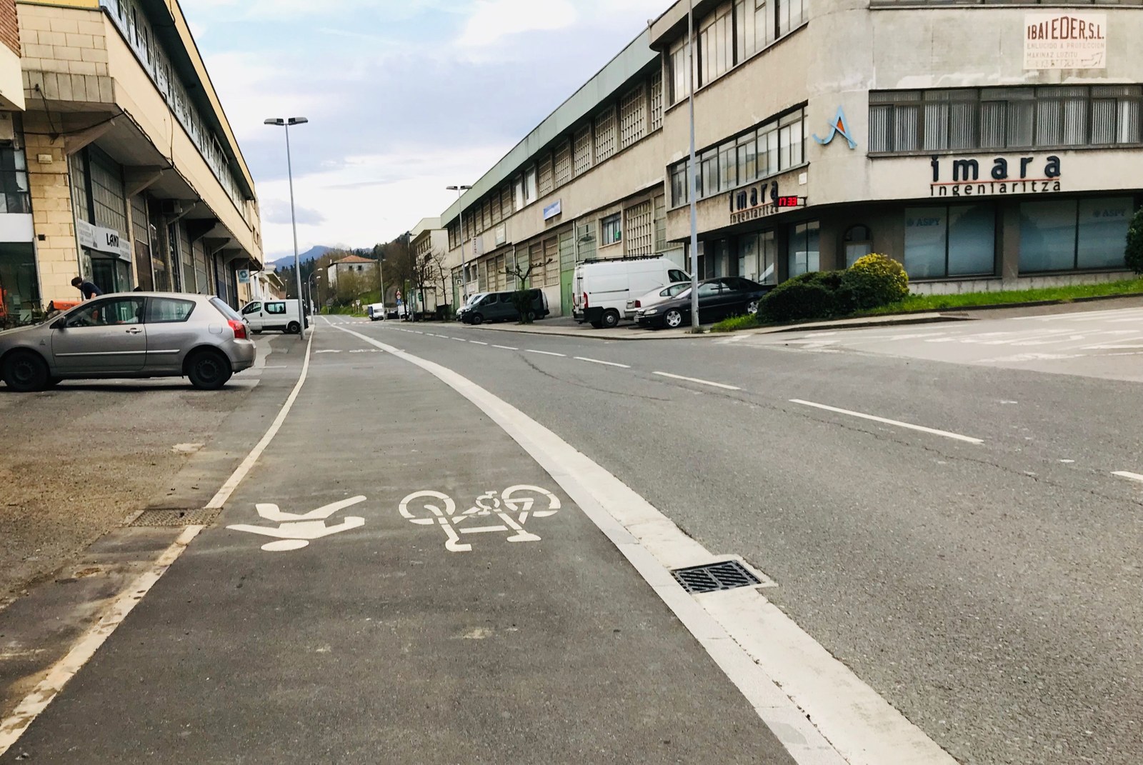 Sinatu dute Urrestillako bidegorria eraikitzeko kontratua