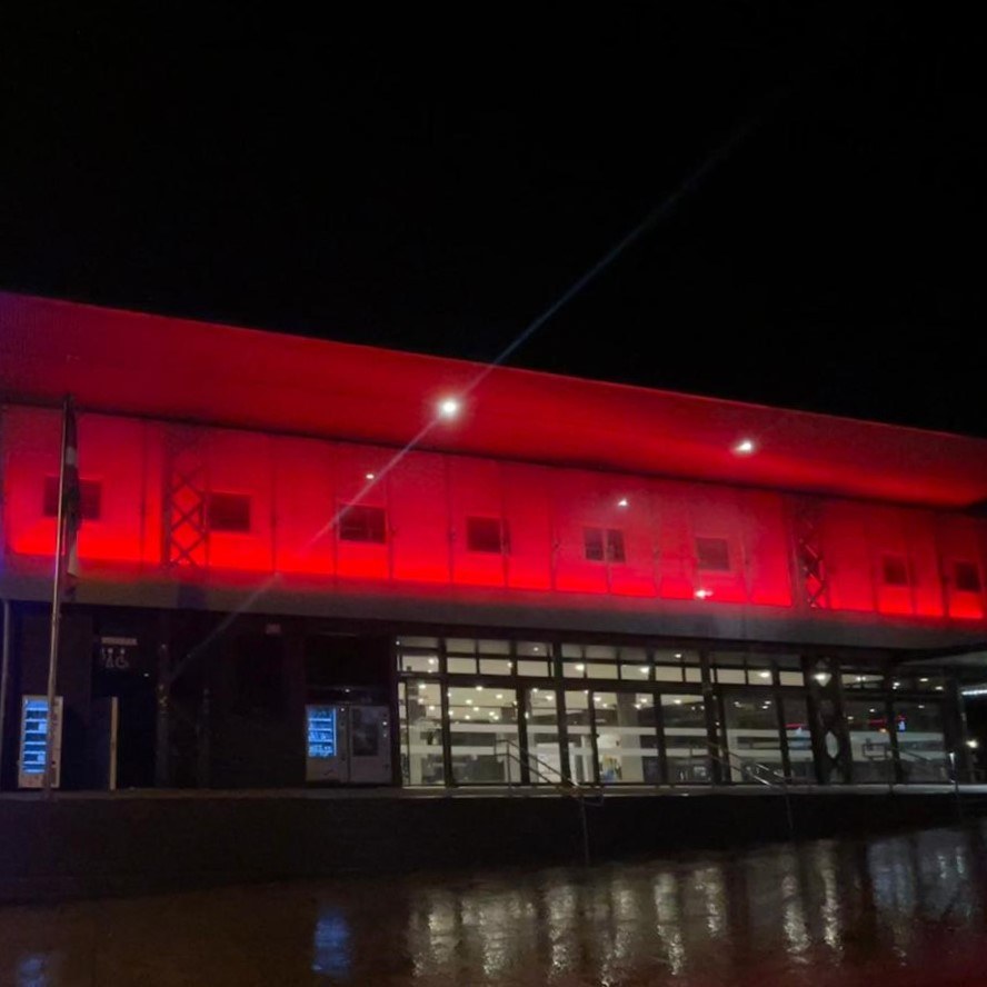 Sortzetiko kardiopatien sentsibilizazioan eragiteko, Azoka Plaza gorriz