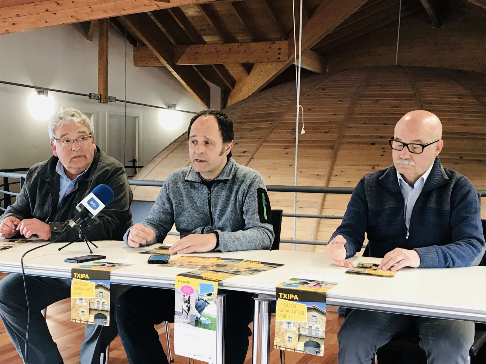 'Txipa ipintzeko garaia iritsi zaigu' kanpaina abian da