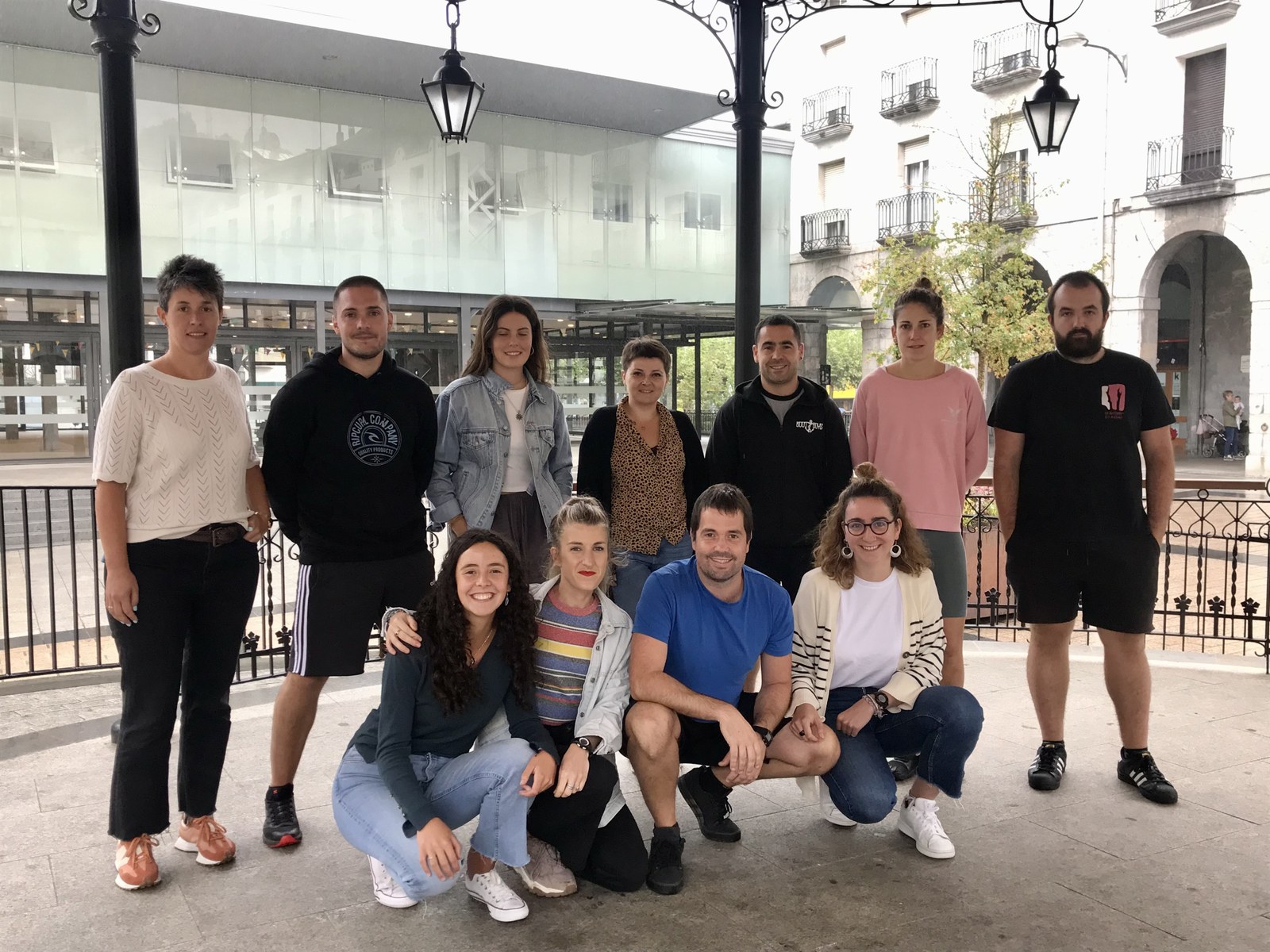 Haur eta nerabeentzako zerbitzuak, berriro martxan