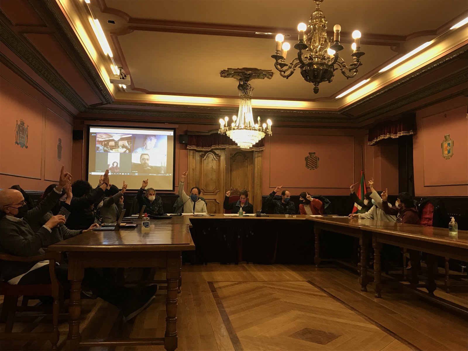 Ukrainako herritarrei elkartasuna agertzeko adierazpen instituzionala onartu du udalak