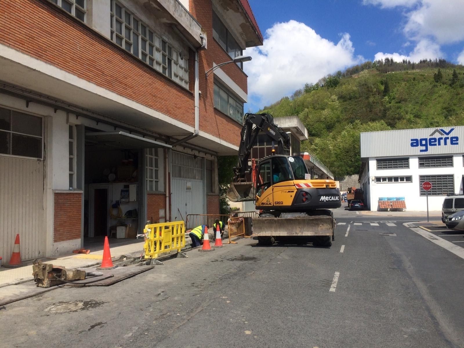 Ur hornidura sarea hobetzeko obrak, Landetan