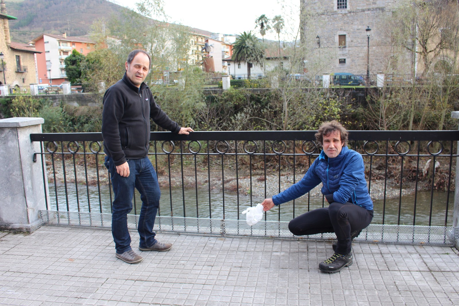 Urola ibaia hondakinetatik babesteko neurriak hartu ditu Udalak