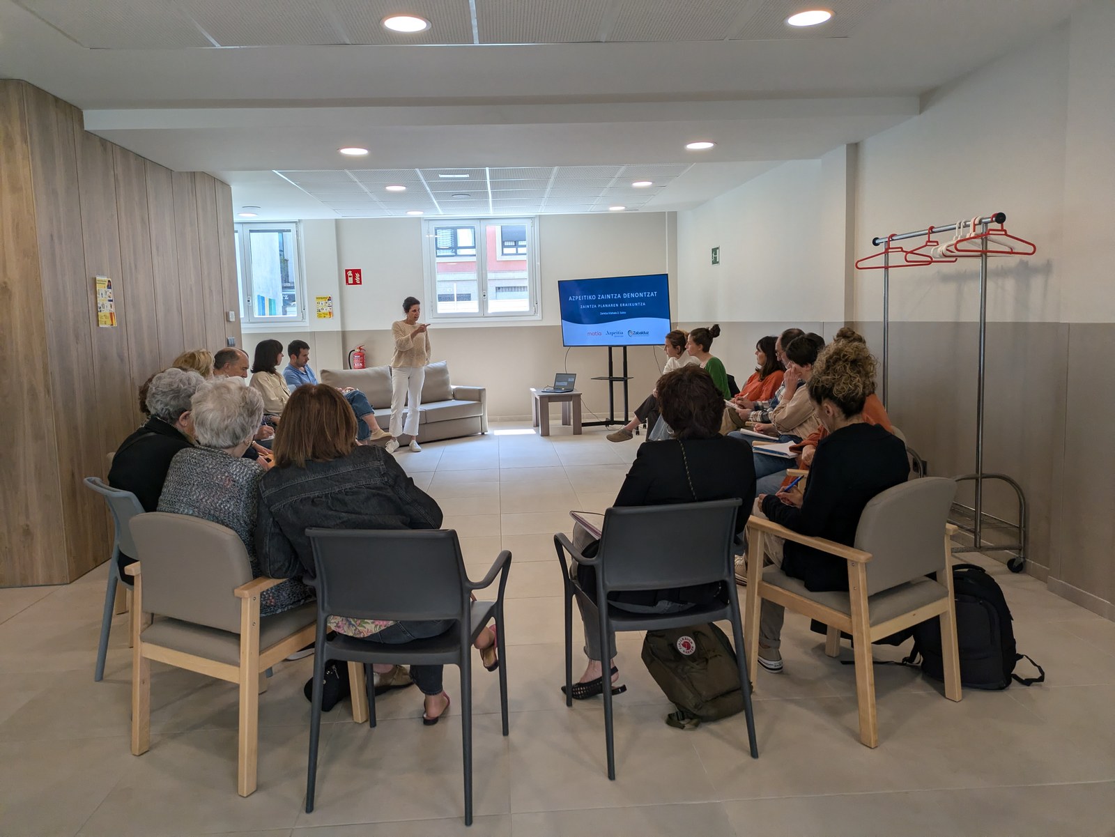 Zaintza Mahaian parte hartzera animatu nahi ditu herritarrak udalak